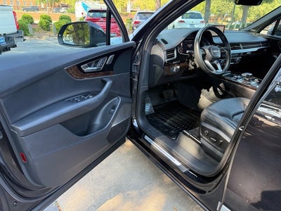 2019 Audi Q7 Prestige