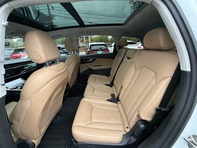 2023 Audi Q7 Prestige