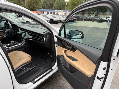 2023 Audi Q7 Prestige