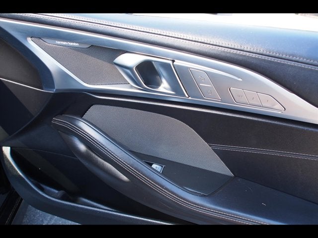 2023 BMW 8 Series M850i