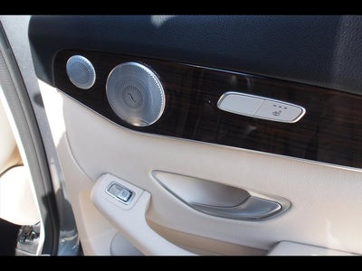 2019 Mercedes-Benz GLC GLC 300