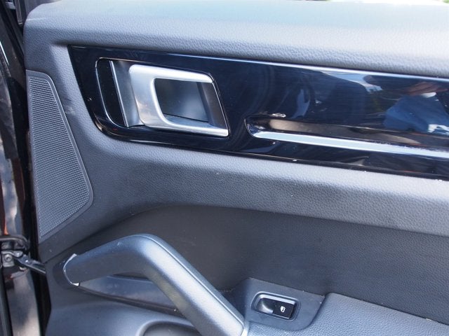 2021 Porsche Cayenne Base