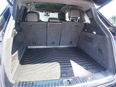 2021 Porsche Cayenne Base