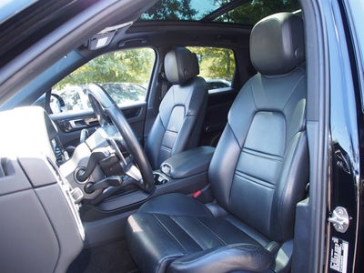 2021 Porsche Cayenne Base