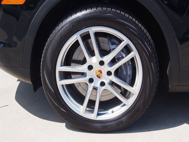 2021 Porsche Cayenne Base