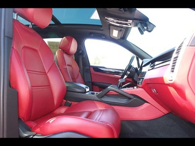 2020 Porsche Cayenne Base