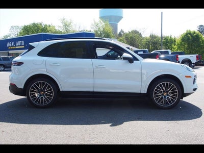 2020 Porsche Cayenne Base