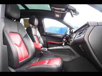 2018 Porsche Macan S