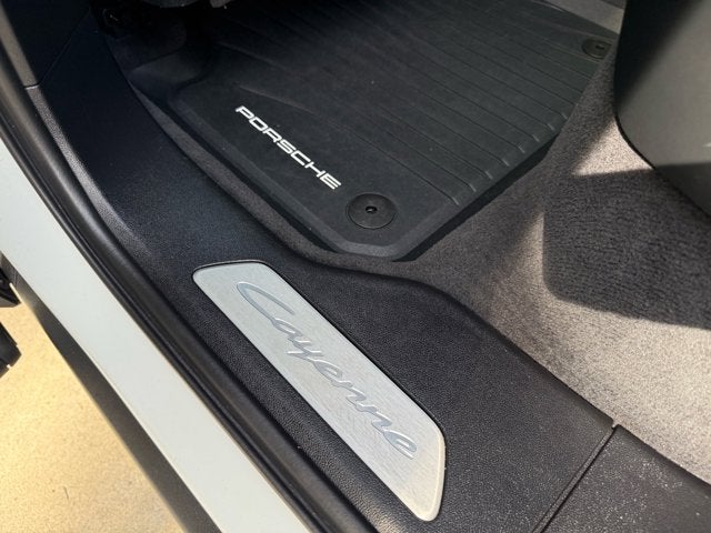 2024 Porsche Cayenne Coupe