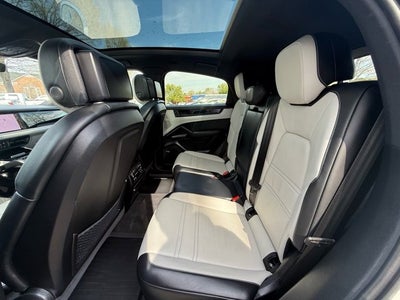 2024 Porsche Cayenne Coupe