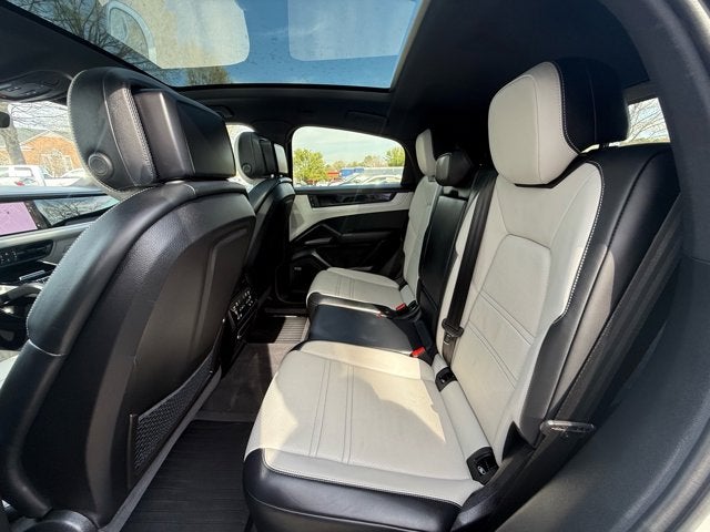 2024 Porsche Cayenne Coupe
