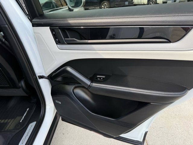 2024 Porsche Cayenne Coupe