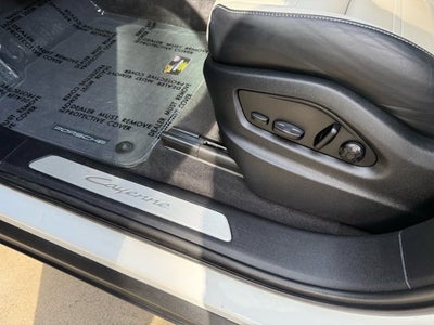 2024 Porsche Cayenne Coupe