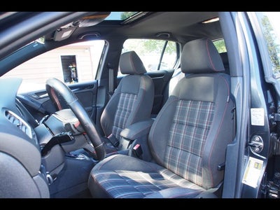 2012 Volkswagen Golf GTI Base