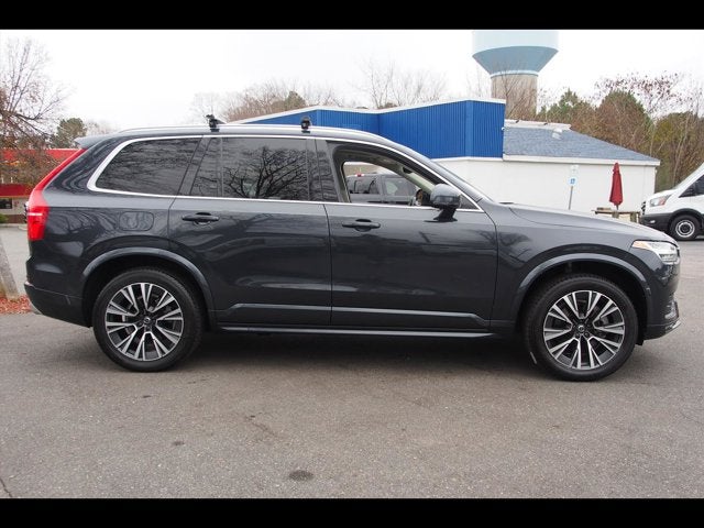 2021 Volvo XC90 Momentum