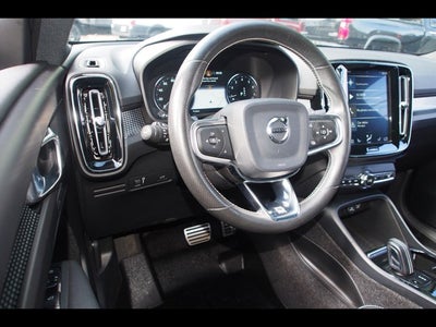 2019 Volvo XC40 R-Design