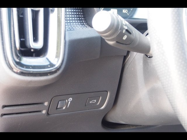 2019 Volvo XC40 R-Design