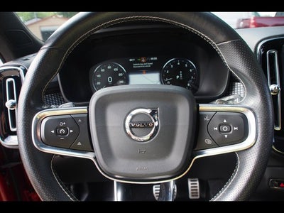 2019 Volvo XC40 R-Design