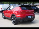 2019 Volvo XC40 R-Design