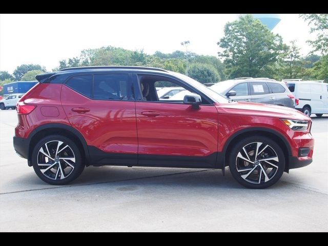 2019 Volvo XC40 R-Design