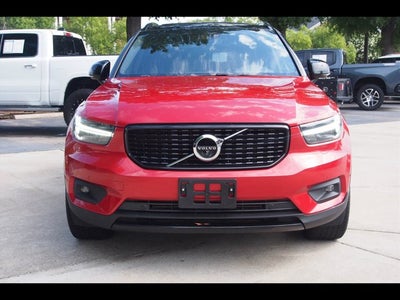 2019 Volvo XC40 R-Design
