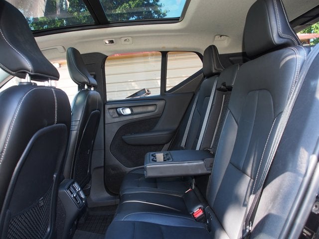 2019 Volvo XC40 T5 Momentum