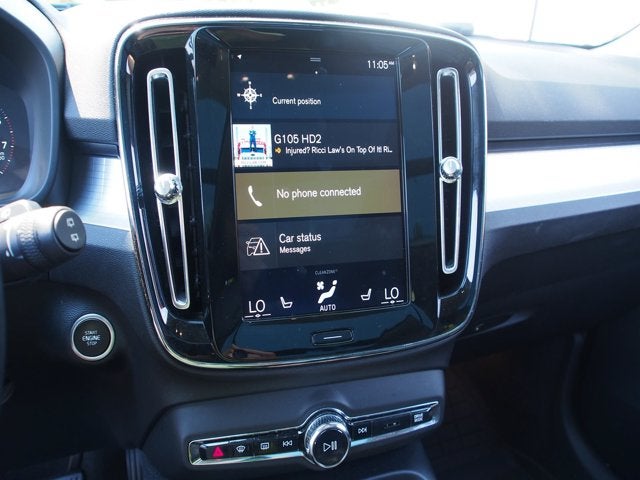 2019 Volvo XC40 T5 Momentum
