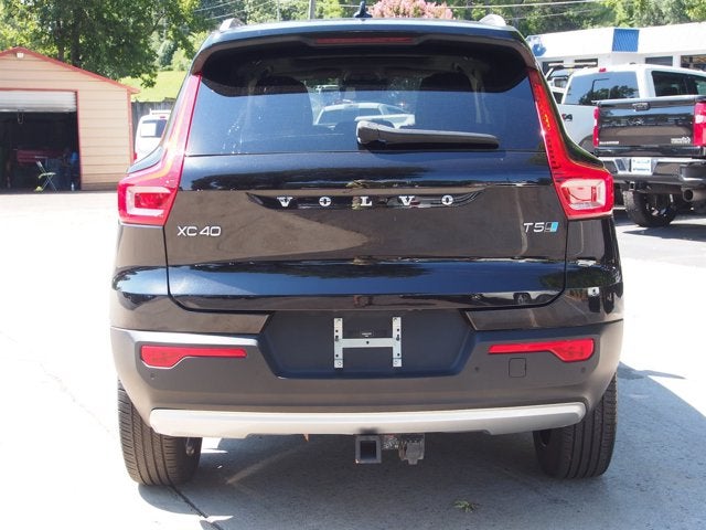 2019 Volvo XC40 T5 Momentum