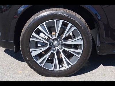 2020 Volvo XC90 Momentum