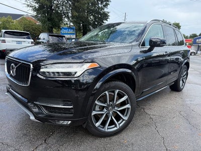 2019 Volvo XC90 Momentum