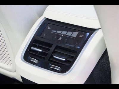 2019 Volvo XC90 Momentum