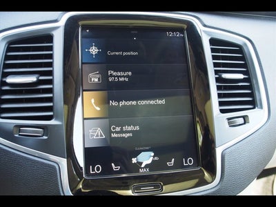 2019 Volvo XC90 Momentum