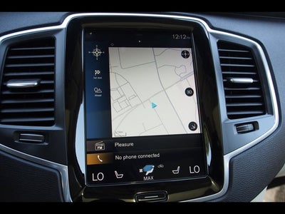 2019 Volvo XC90 Momentum
