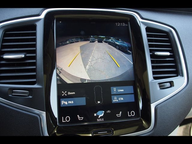 2019 Volvo XC90 Momentum