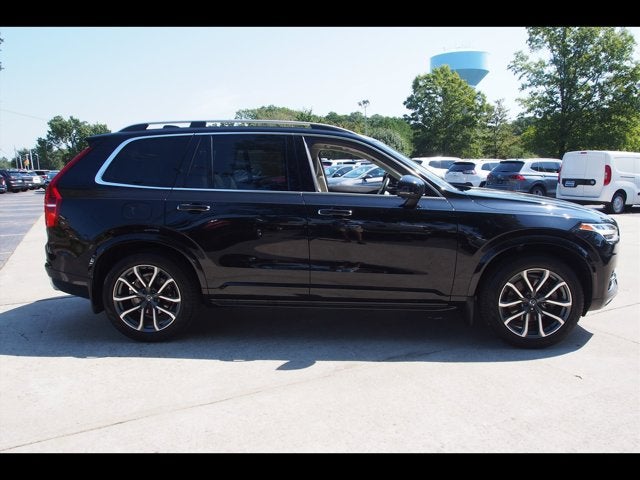 2019 Volvo XC90 Momentum