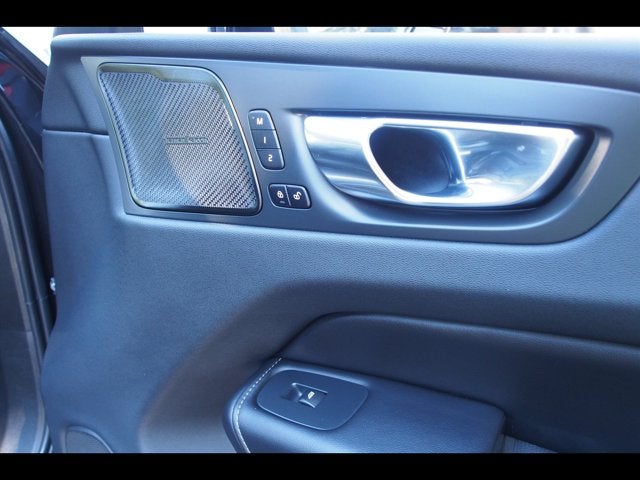 2022 Volvo XC60 Inscription