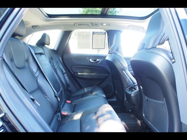 2022 Volvo XC60 Inscription