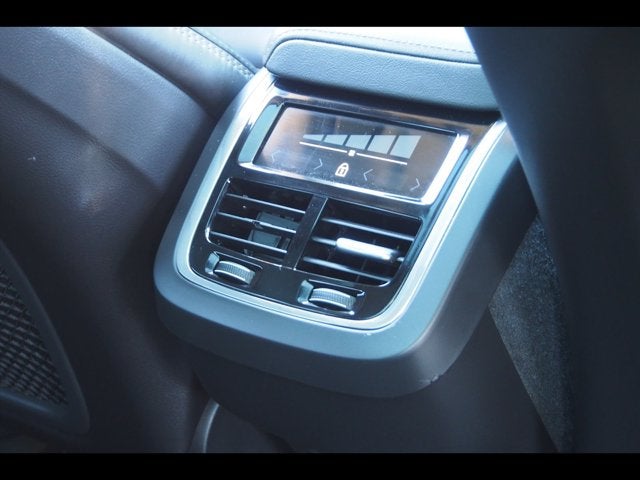 2022 Volvo XC60 Inscription
