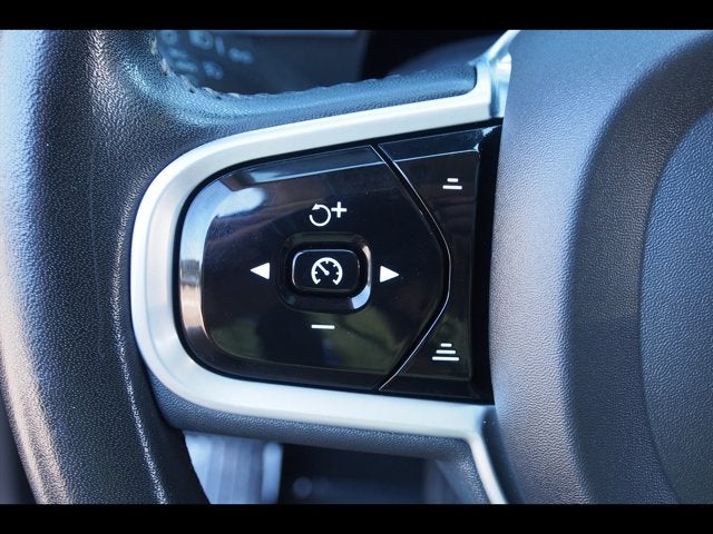2022 Volvo XC60 Inscription
