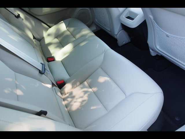 2022 Volvo XC60 Momentum