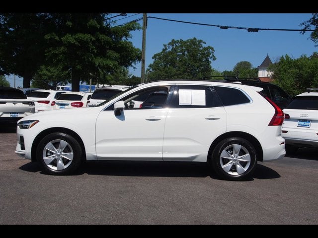 2022 Volvo XC60 Momentum
